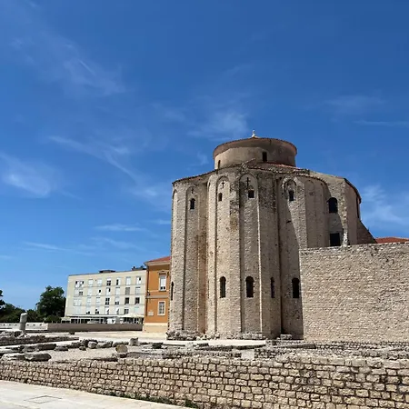 Apartman Adrianora With Freeparking