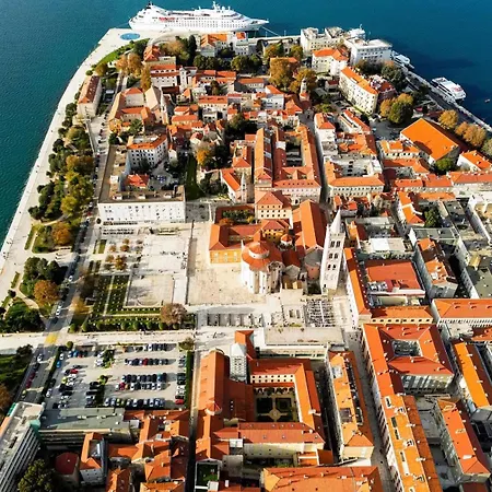 Adrianora With Freeparking Apartman Zadar