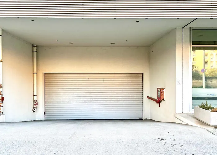 Adrianora With Freeparking Apartman *