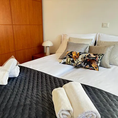 Adrianora With Freeparking